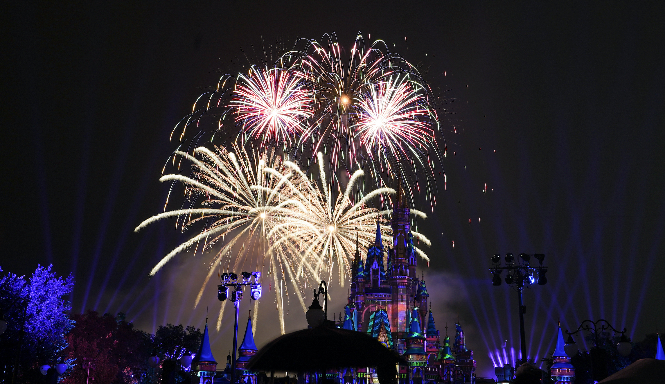 Physicians warn about Independence Day after fireworks injuries soared by 5,000 last year