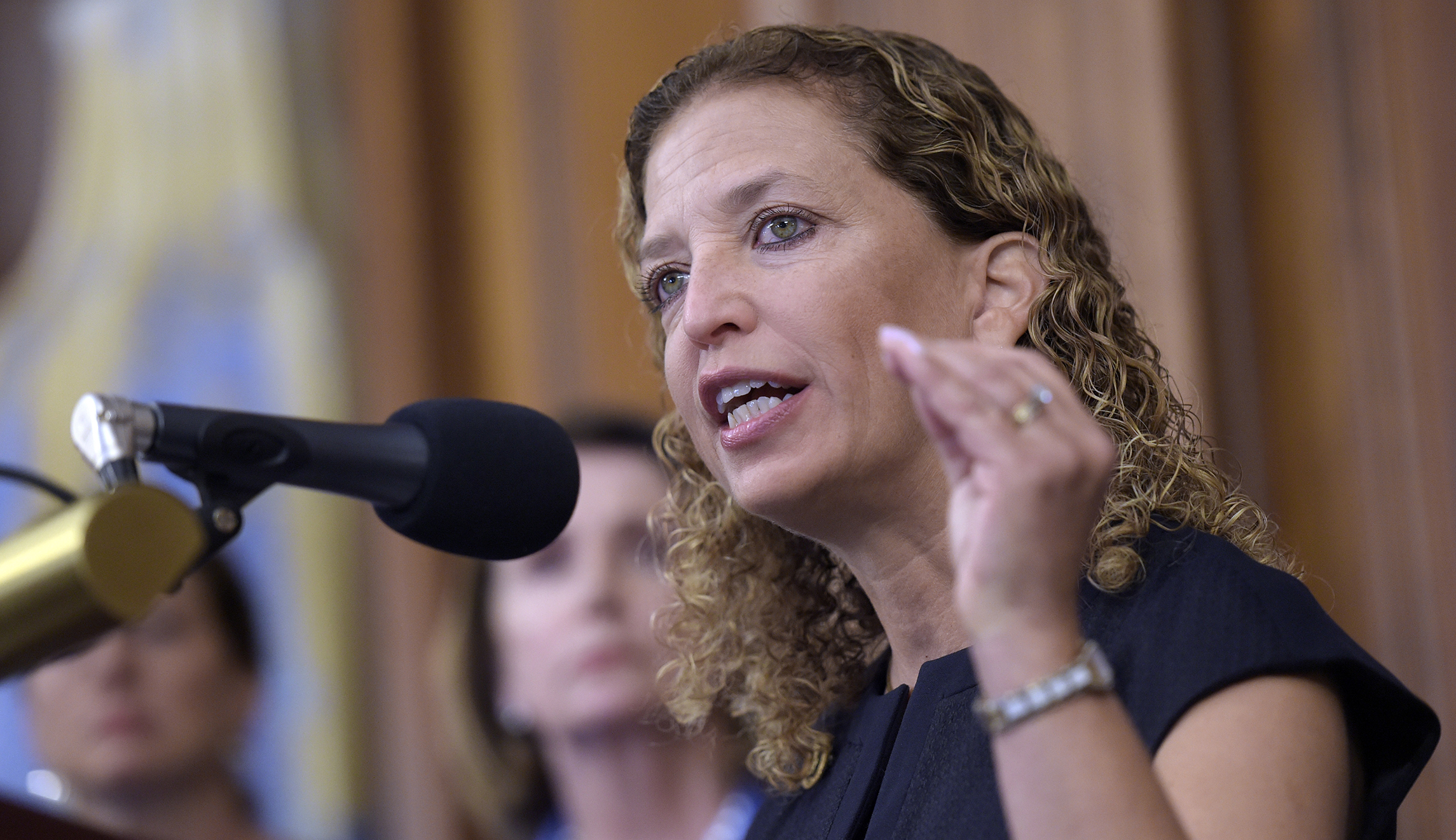Trump presses DOJ: Don’t let Debbie Wasserman Schultz, former Democratic IT aide ‘off the hook’