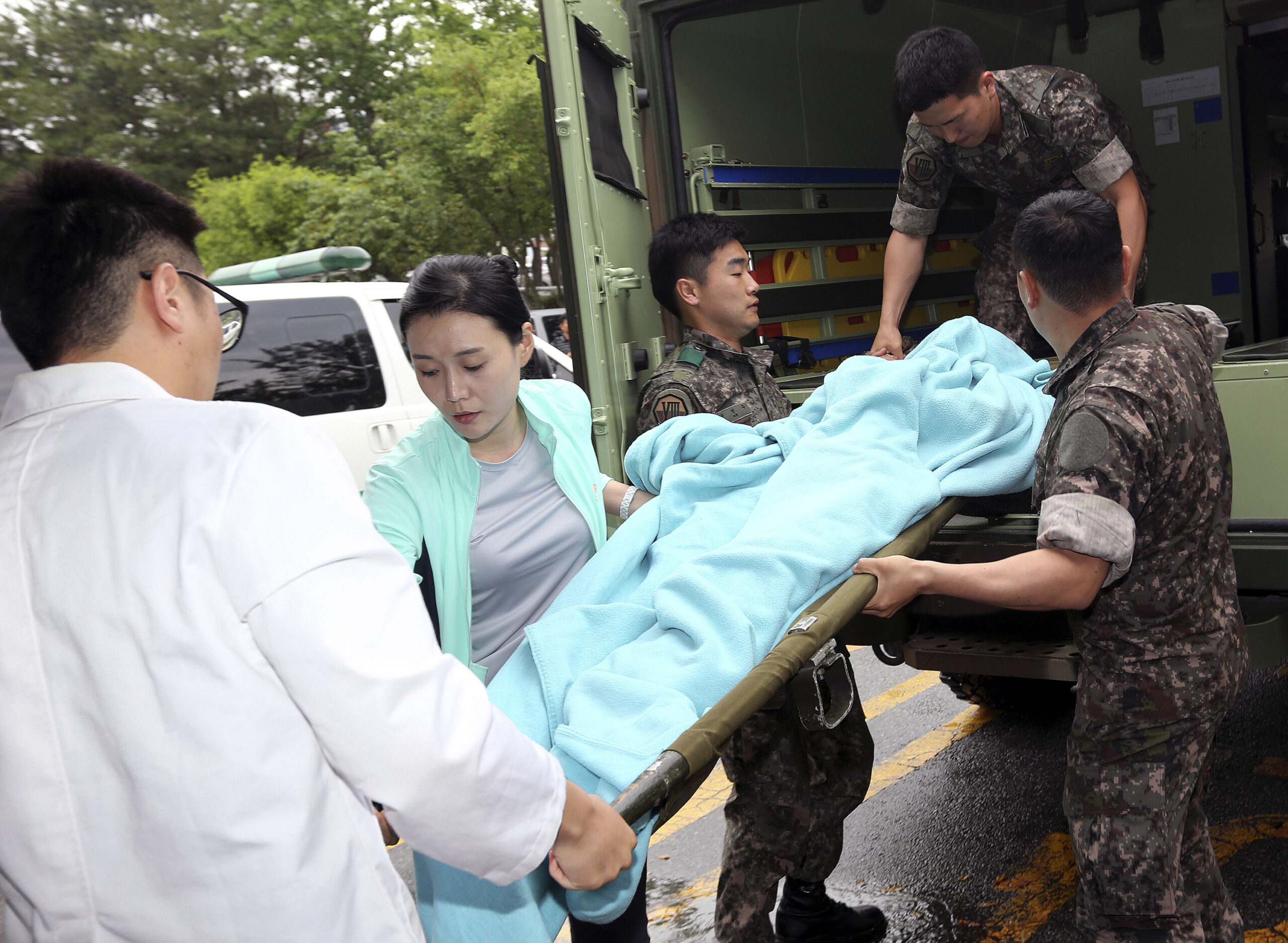 South Korea captures soldier accused of killing 5