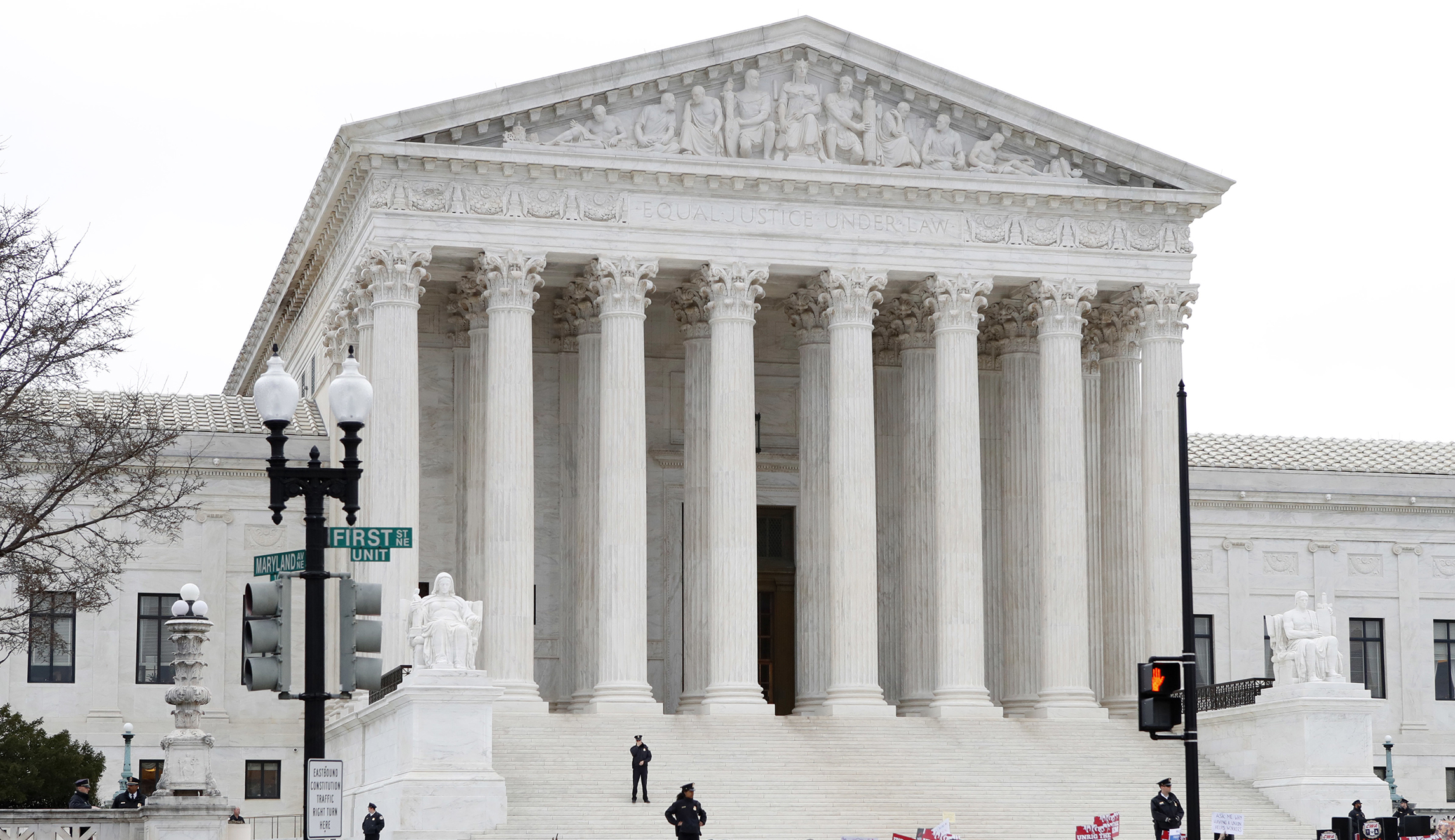 Supreme Court rules immigrants can be held indefinitely with no bond hearings