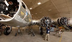 Tour offers access to Memphis Belle restoration