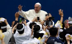 Papal visit underscores religious divide in Koreas