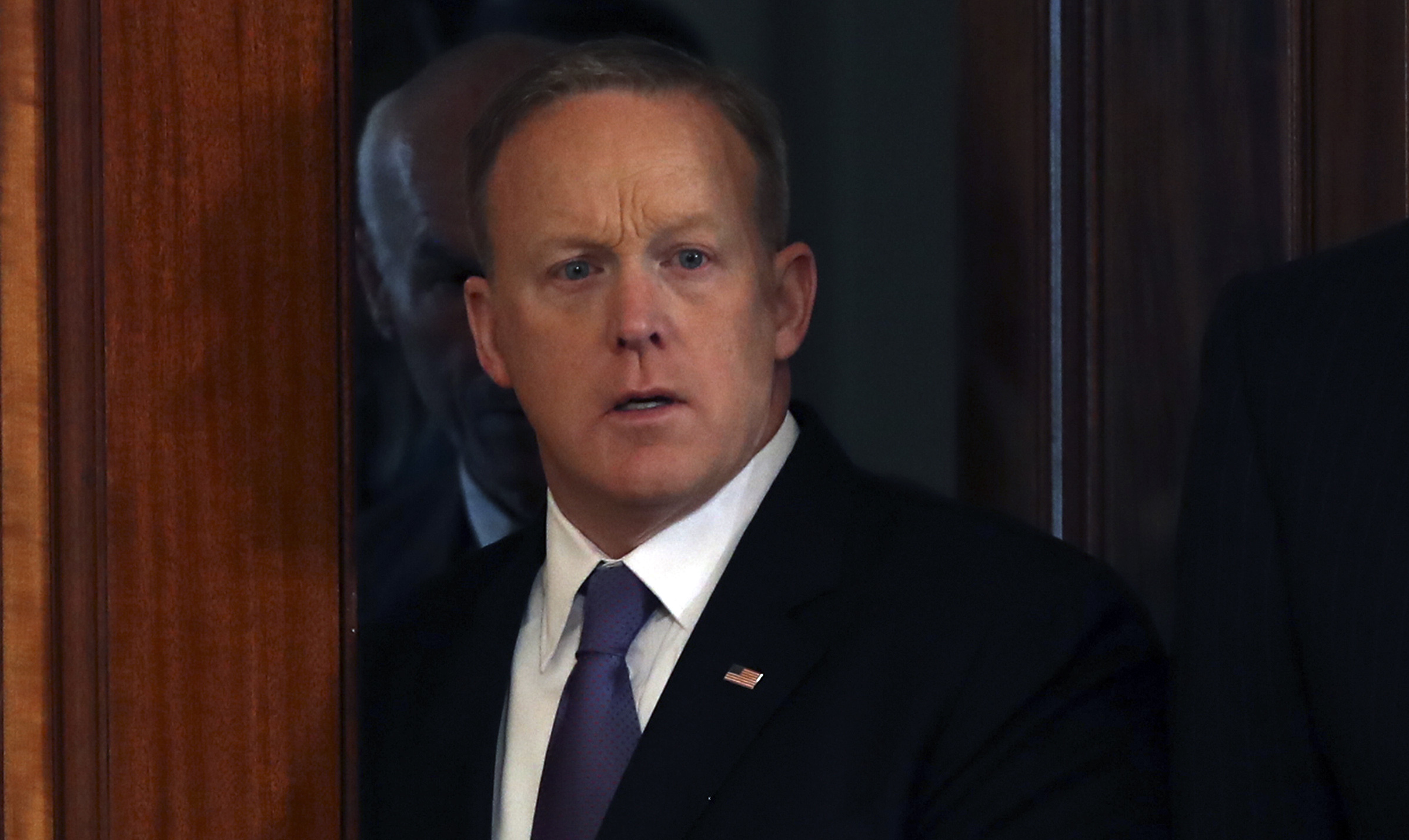 Anti-Defamation League offers Sean Spicer a Holocaust education class