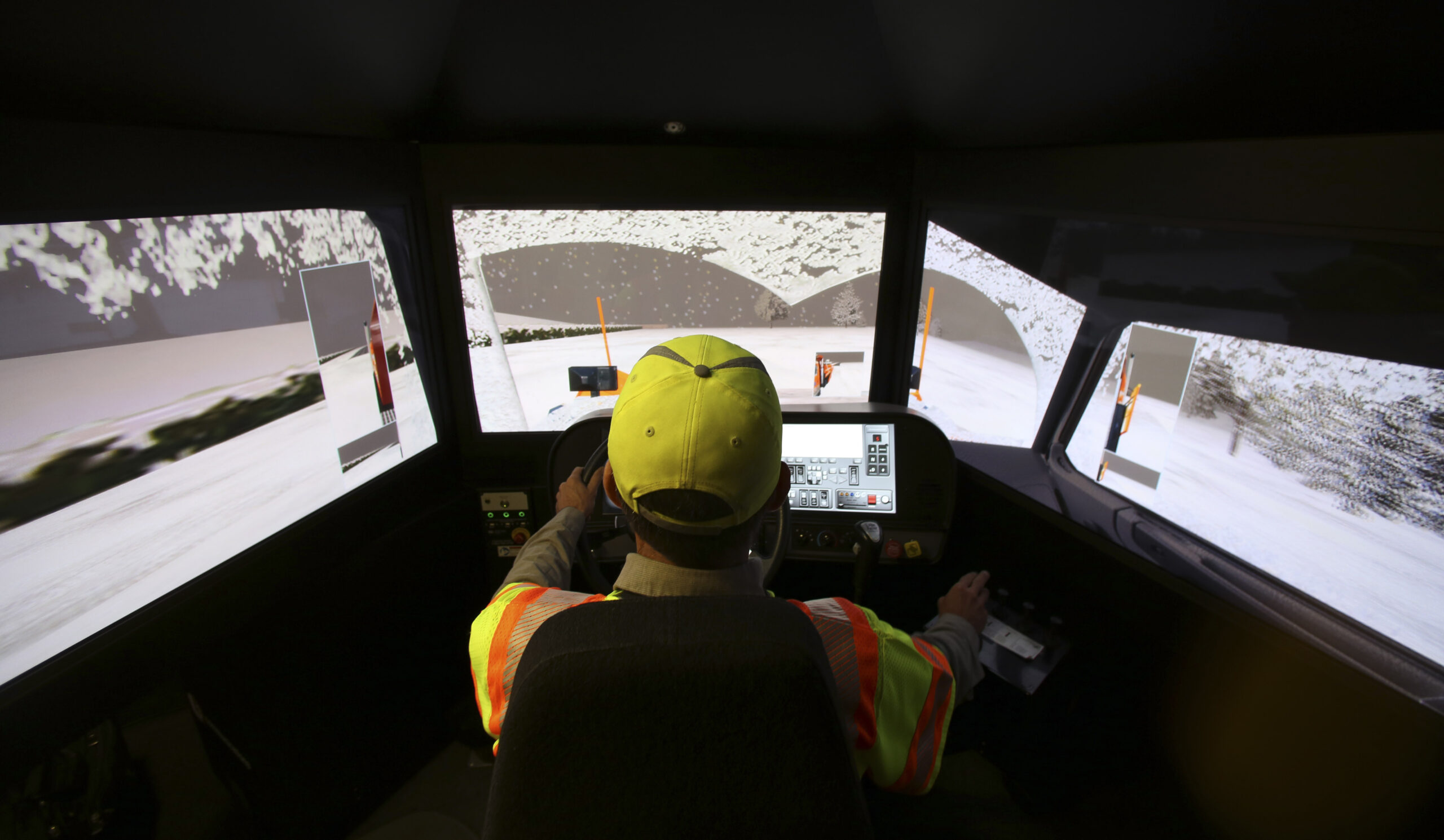 Snowplow simulator offers rare chance to practice