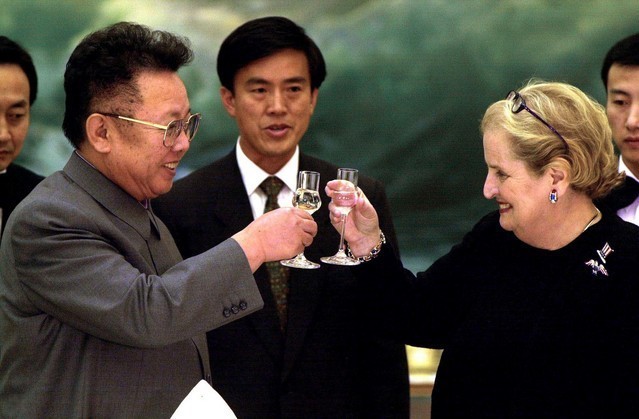 Obama to give Madeline Albright Medal of Freedom