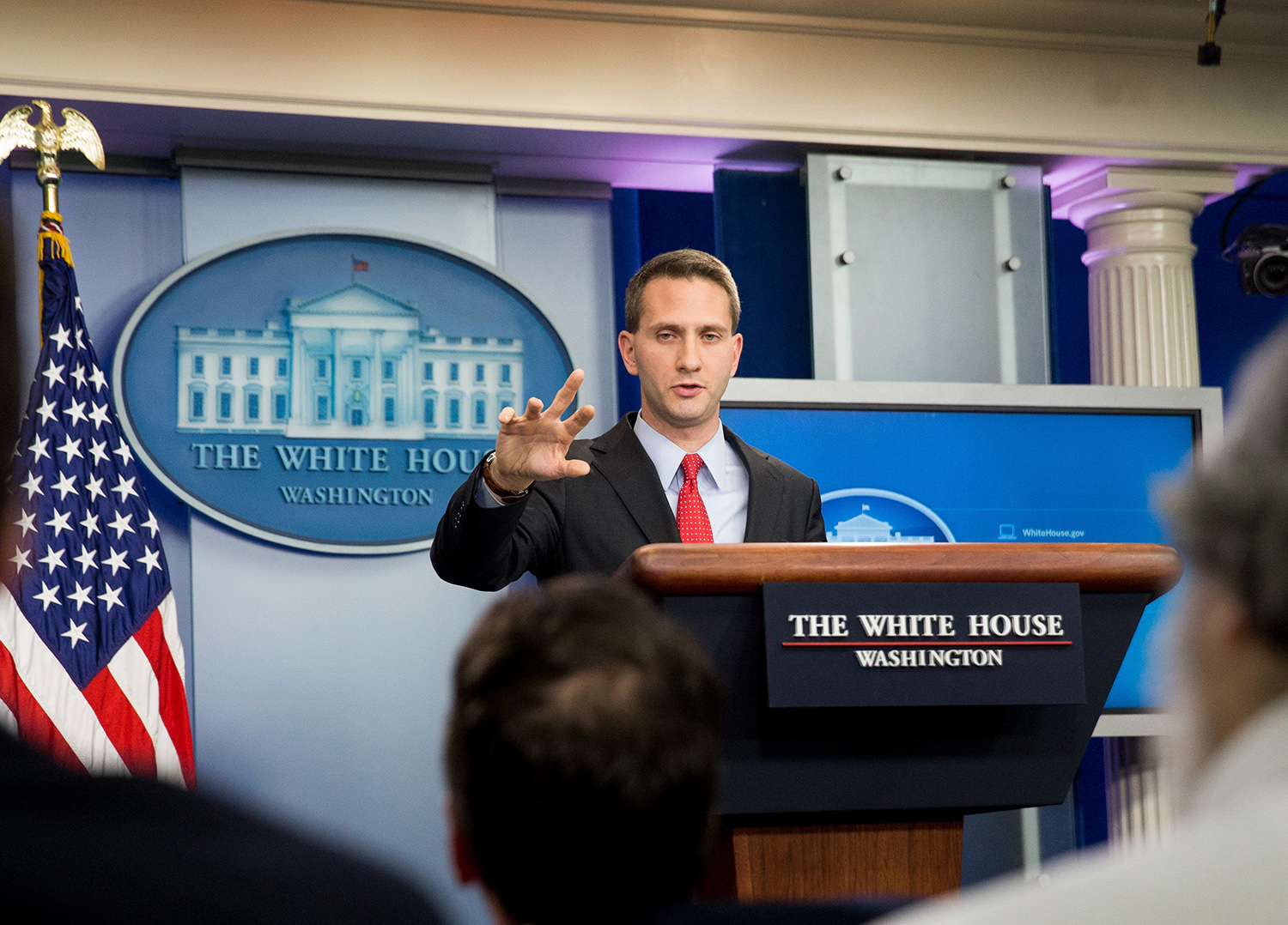 WH mum on possible veto of Senate Zika bill