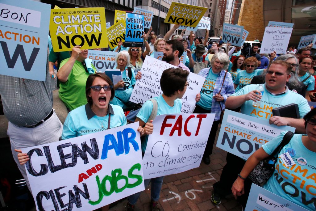 18 states back EPA on carbon rules