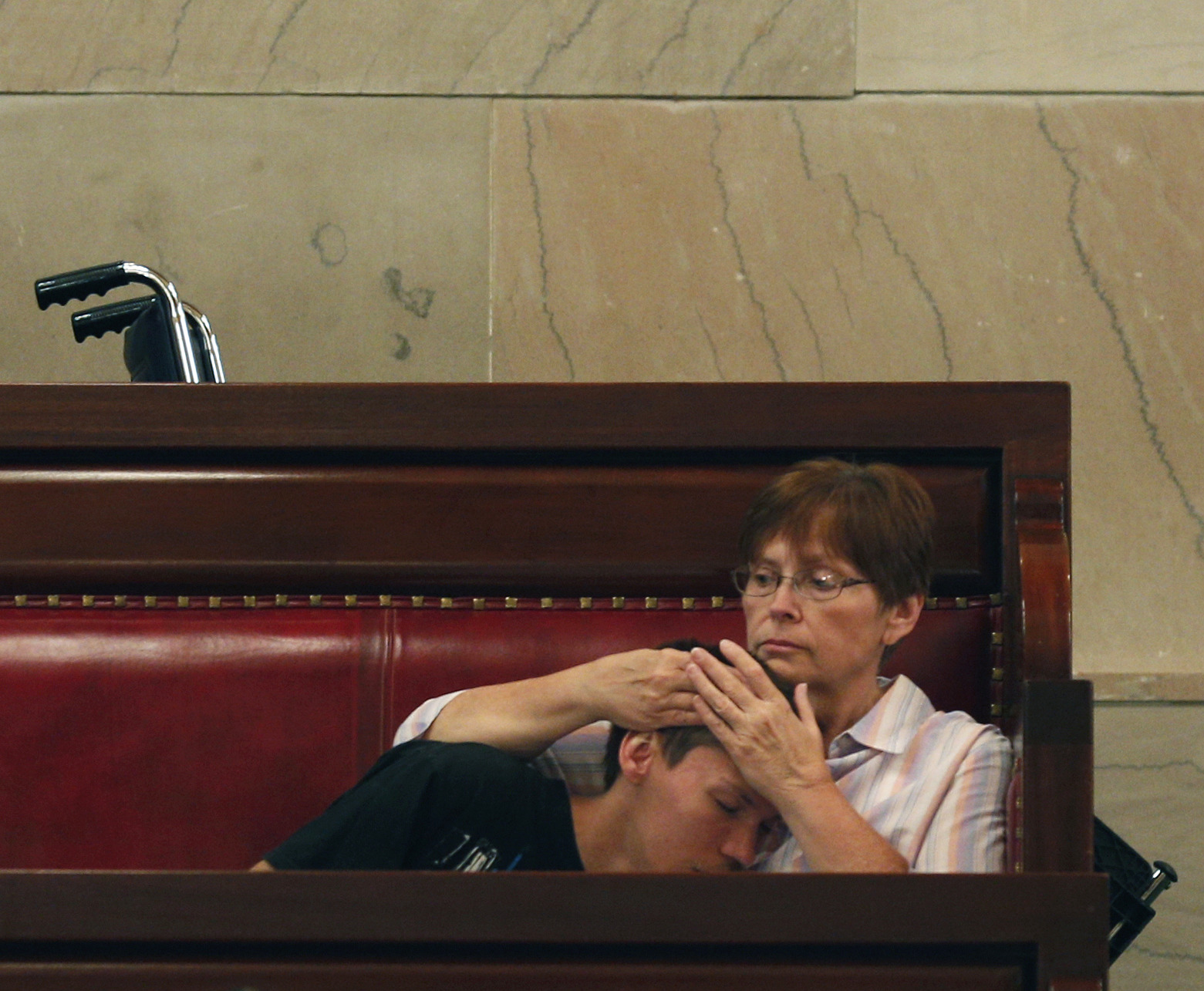 New York Legislature approves medical marijuana
