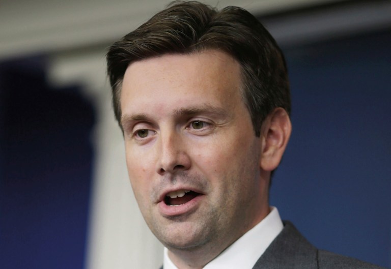 Josh Earnest has spent the last half-decade jotting notes during each White House press briefing, deconstructing what went right and what went wrong, just outside the glare of the TV cameras. (AP Image)