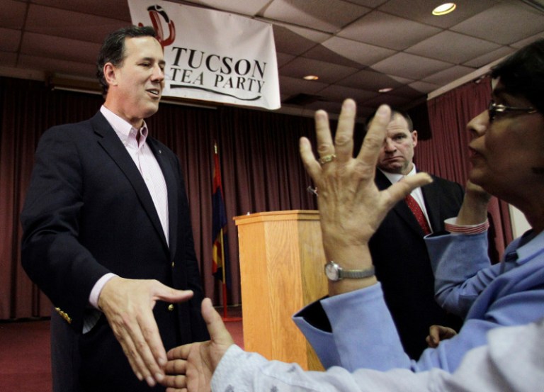 Santorum stumbles into Arizona primary