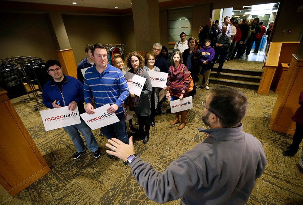 Candidates push for last-minute votes