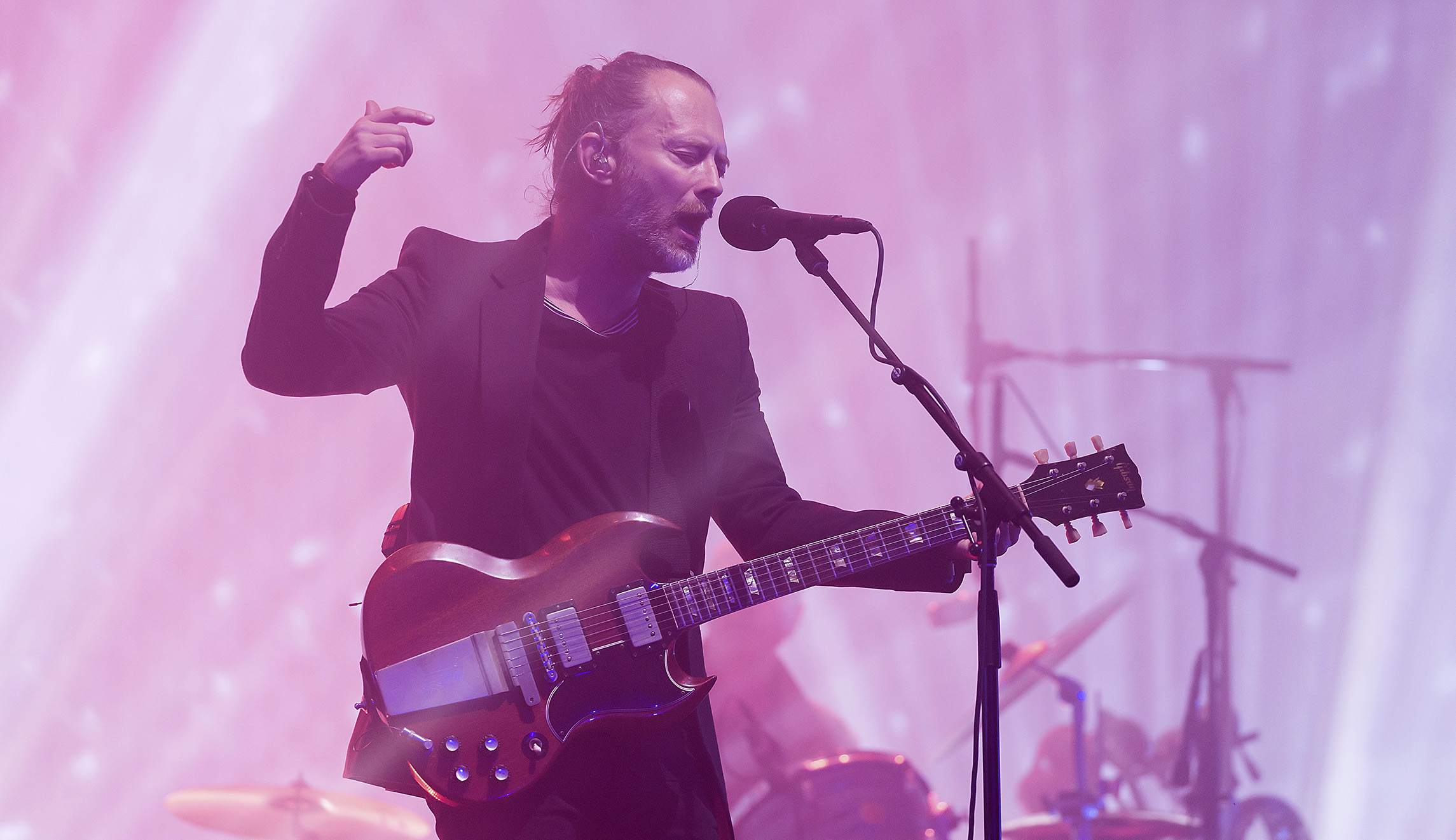 ‘You’re right, I’m a hypocrite’: Rock star confesses climate change sins