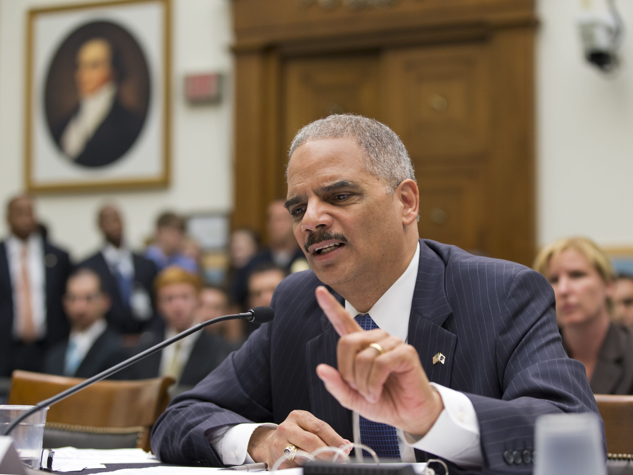 Eric Holder calls IRS scrutiny of conservative groups ‘outrageous’