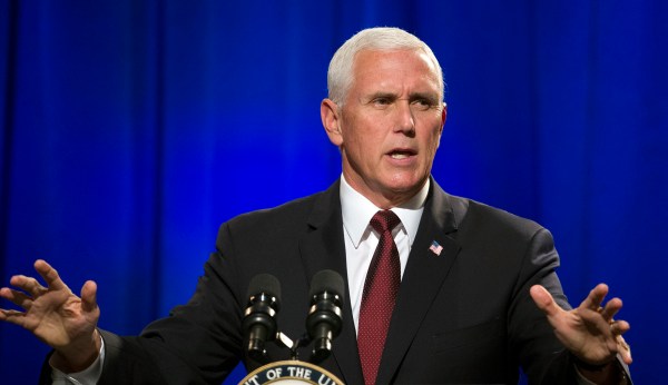 Who are Mike Pence’s favorite politicians? (Follow the money)