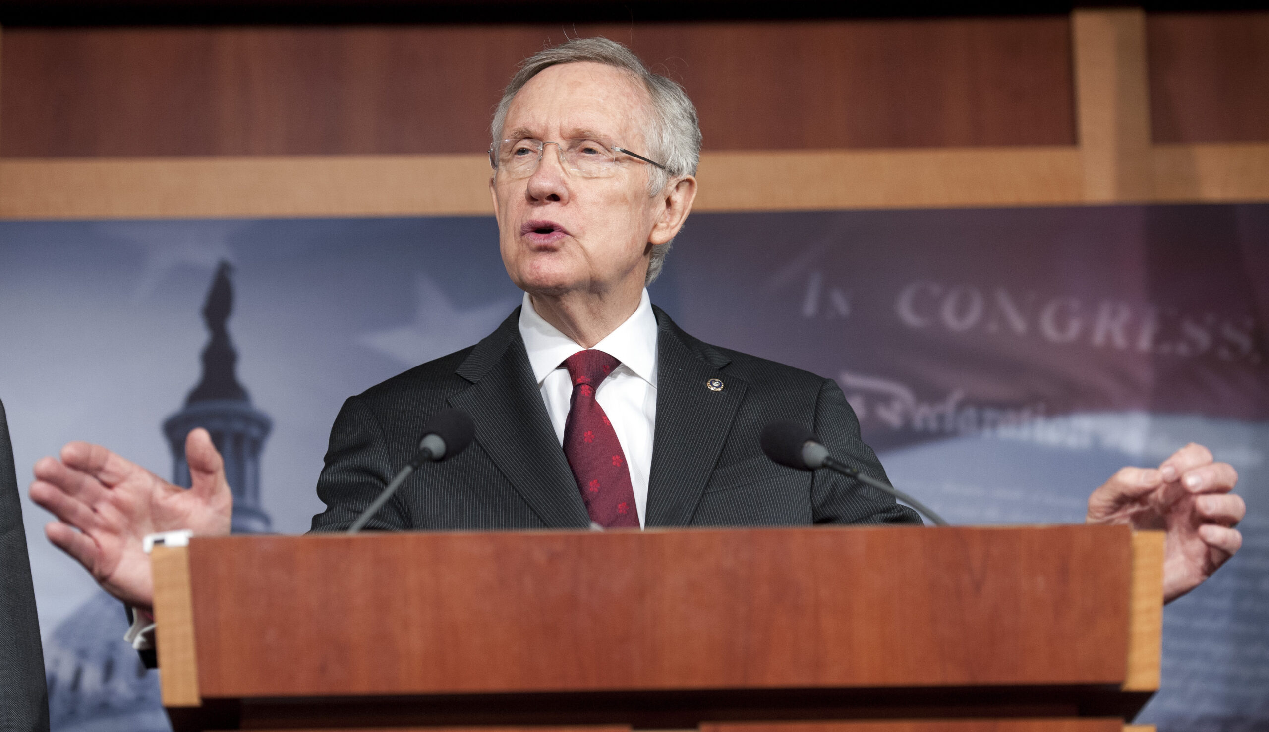 Dem, GOP senators work on background check deal