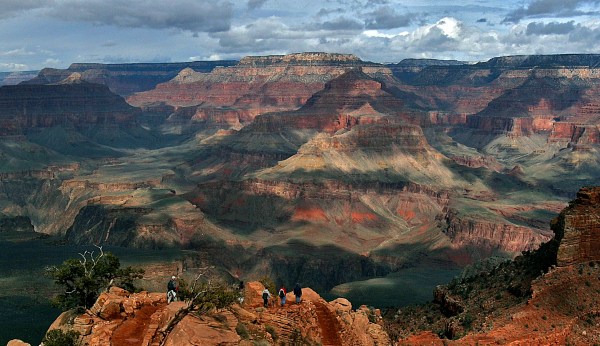 Appeals court keeps Obama ban on uranium mining around Grand Canyon