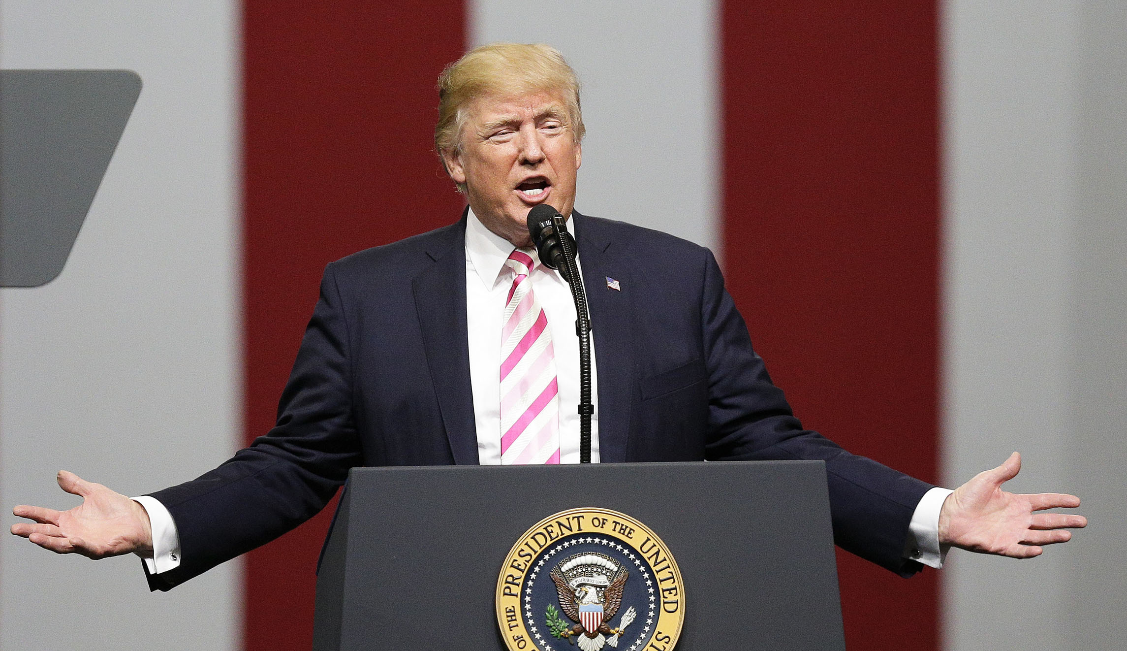 Trump shames John McCain over Obamacare repeal: Says he let Arizona and ‘best friend’ Lindsey Graham down