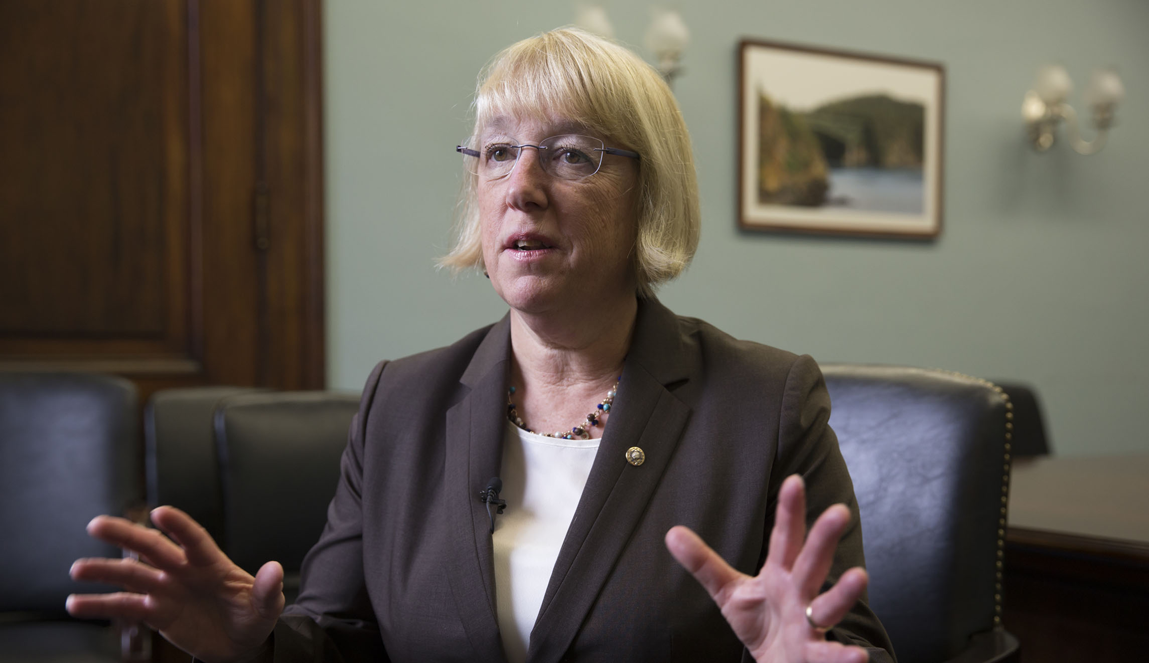 Democrats introduce anti-wage theft bill