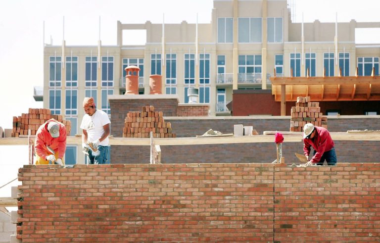 Poll: Even government workers say they are lazier