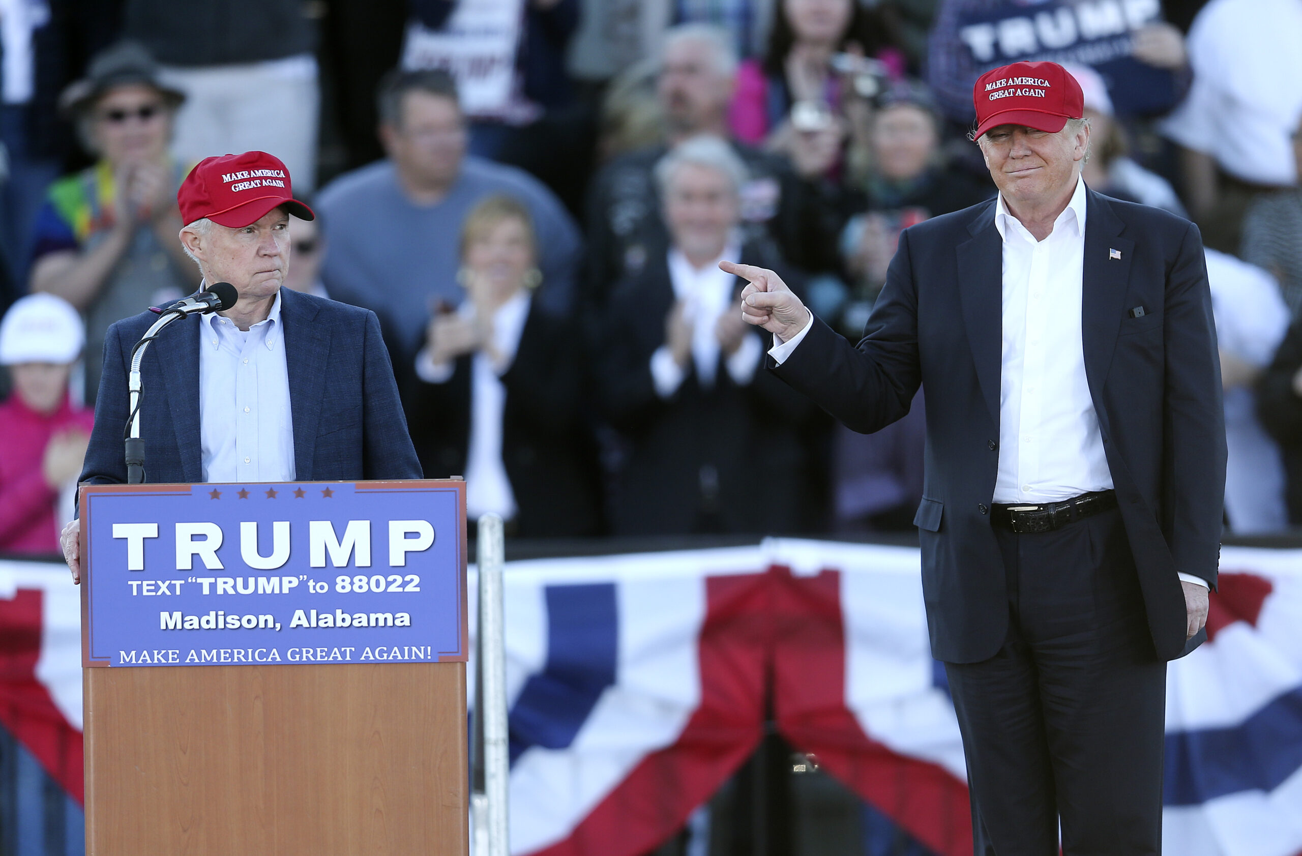 Sessions mocks GOP ‘geniuses’ who pushed amnesty