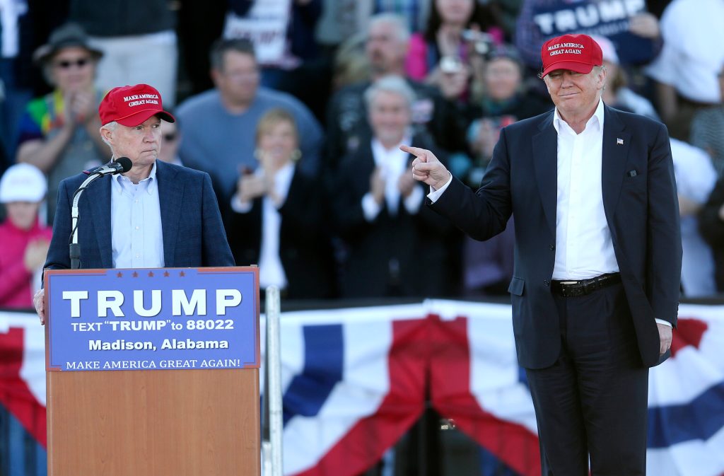 Sessions mocks GOP ‘geniuses’ who pushed amnesty