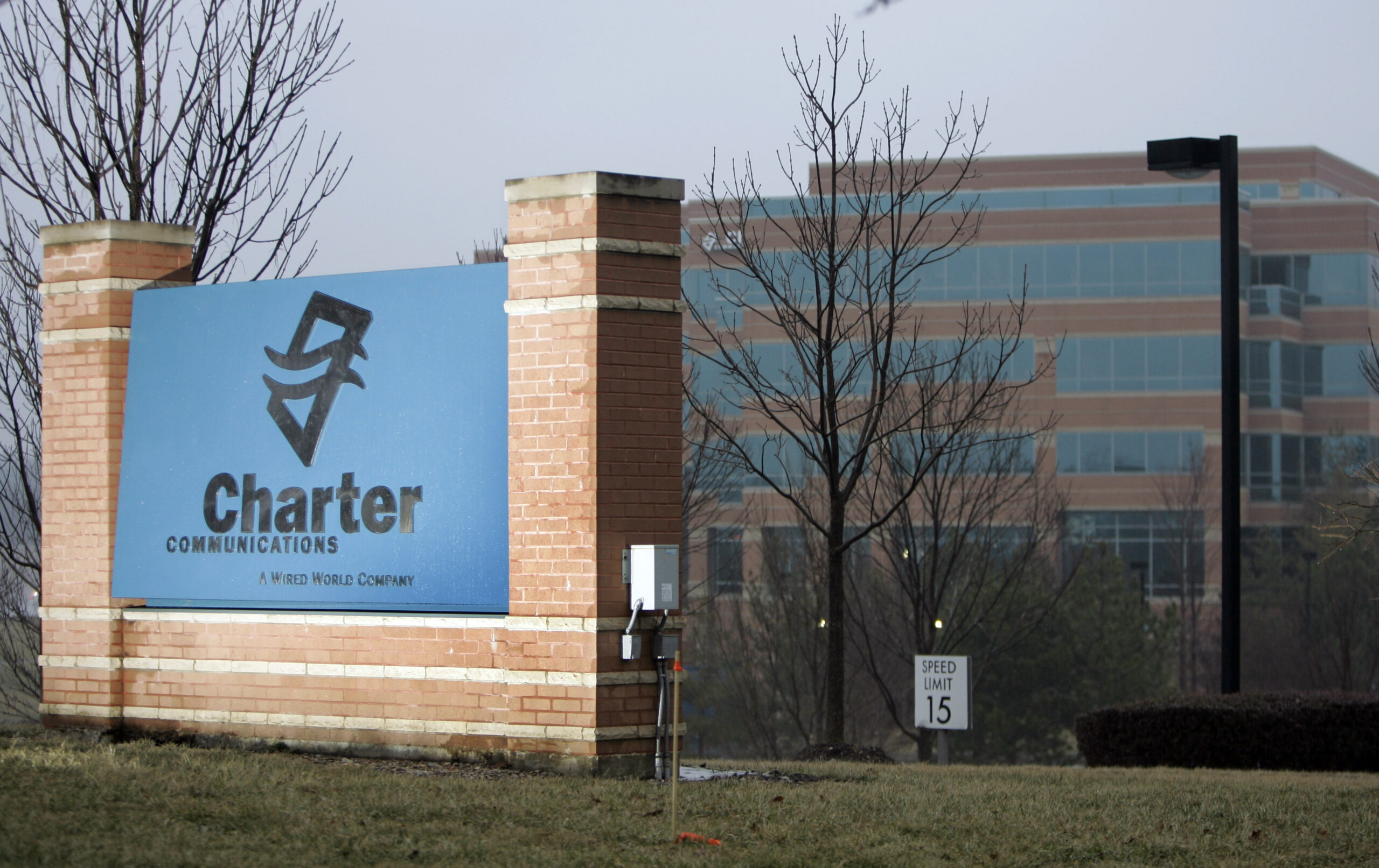 Raucous midterm elections fuel ad sales at Charter Communications