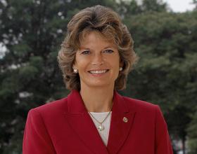 Murkowski Will Vote for DADT Repeal–If Reid Offers ‘Open and Fair Amendment Process’