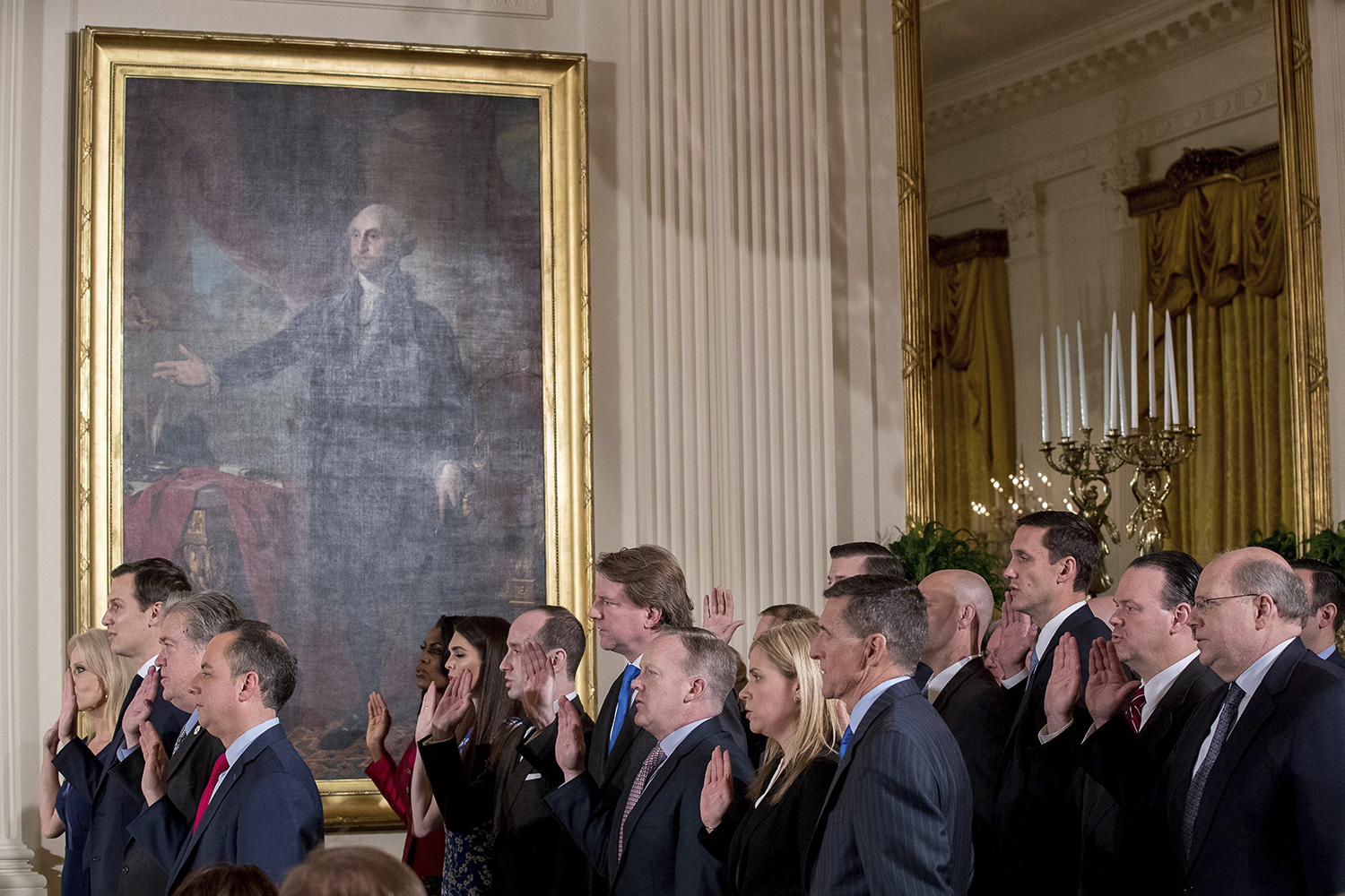 Trump’s senior staff takes oath of office