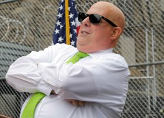 Larry Hogan to throw down 2024 marker with Reagan library speech