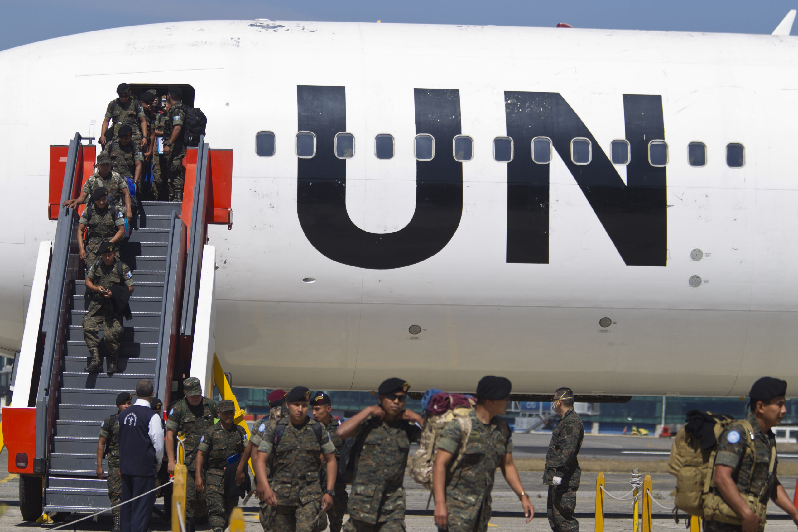 Europe cuts U.N. peacekeeping forces 75%, urged to pony up