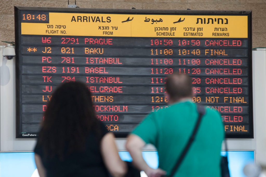 Oil stays above $102 amid Gaza peace efforts