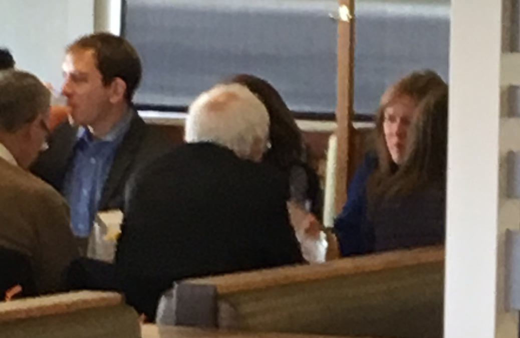 Bernie Sanders power lunches at Perkins on caucus day