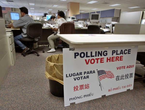Obama immigration plans add 15 million new voters, choose Dems 2-to-1