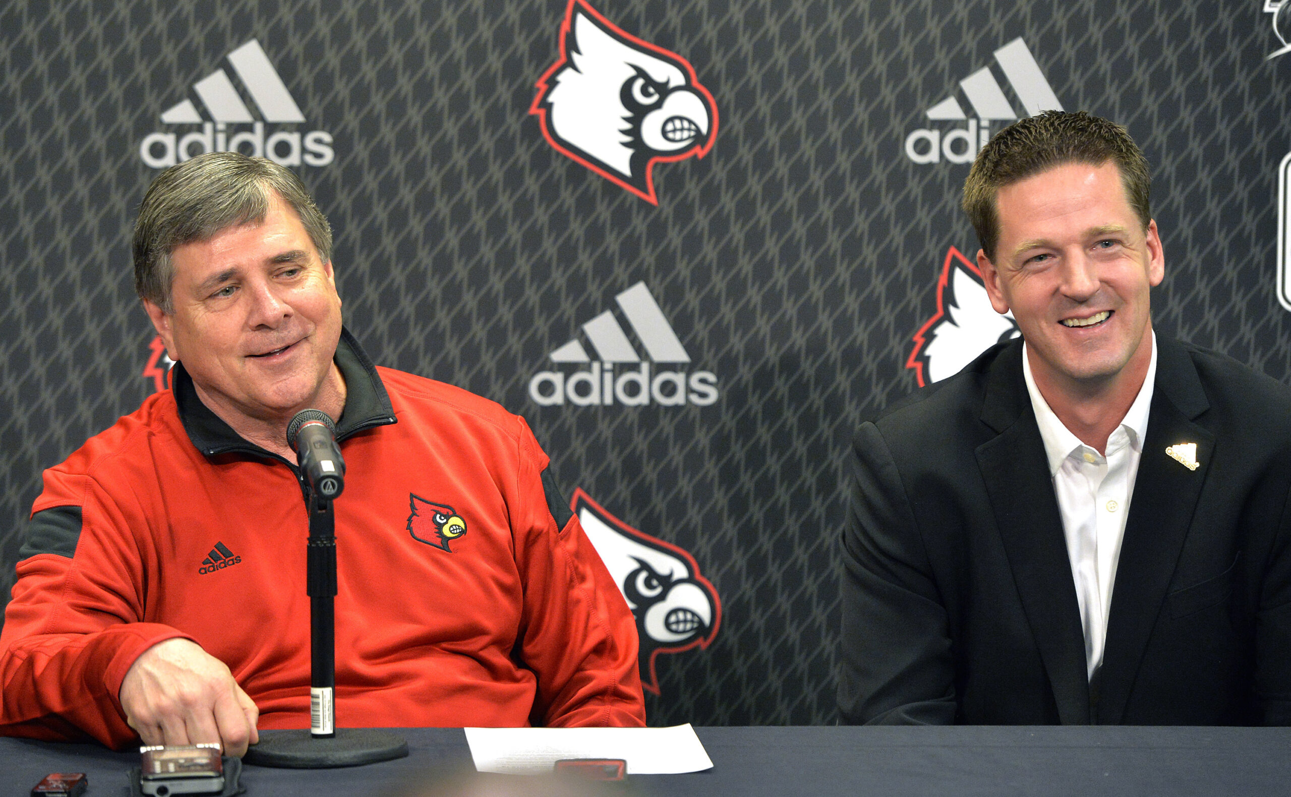 Louisville extends deal with adidas