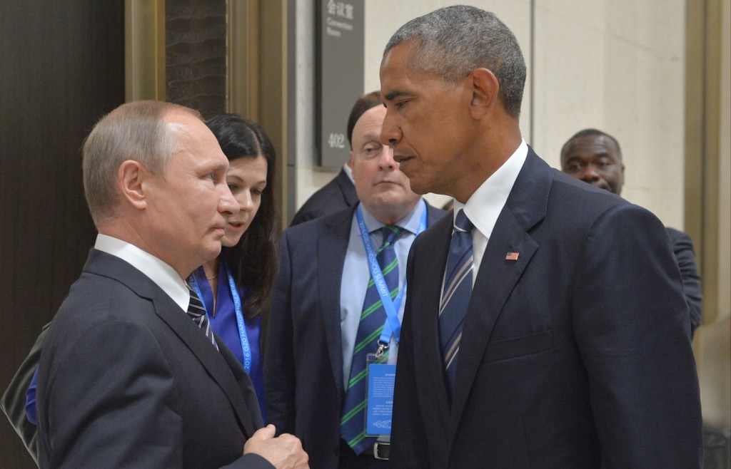 Obama denounces Putin’s ‘cyberintrusions’
