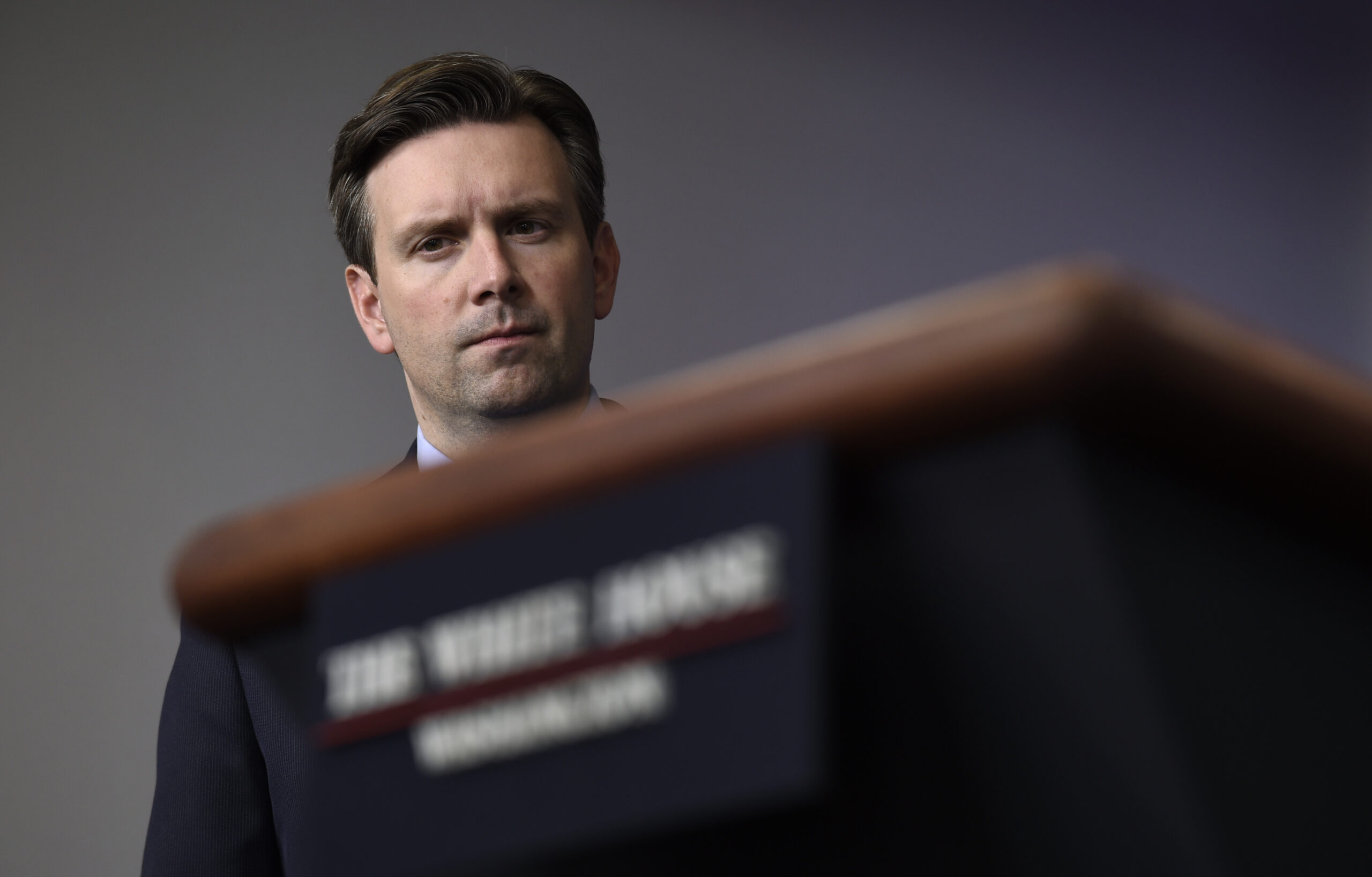 White House clarifies ‘criminal’ Clinton probe comment