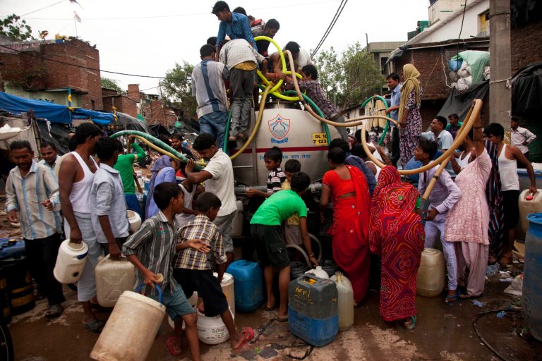 Water shortages lead to ‘tanker mafia’ in India