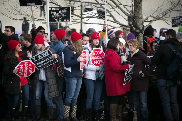 States push ahead with 20-week abortion bills