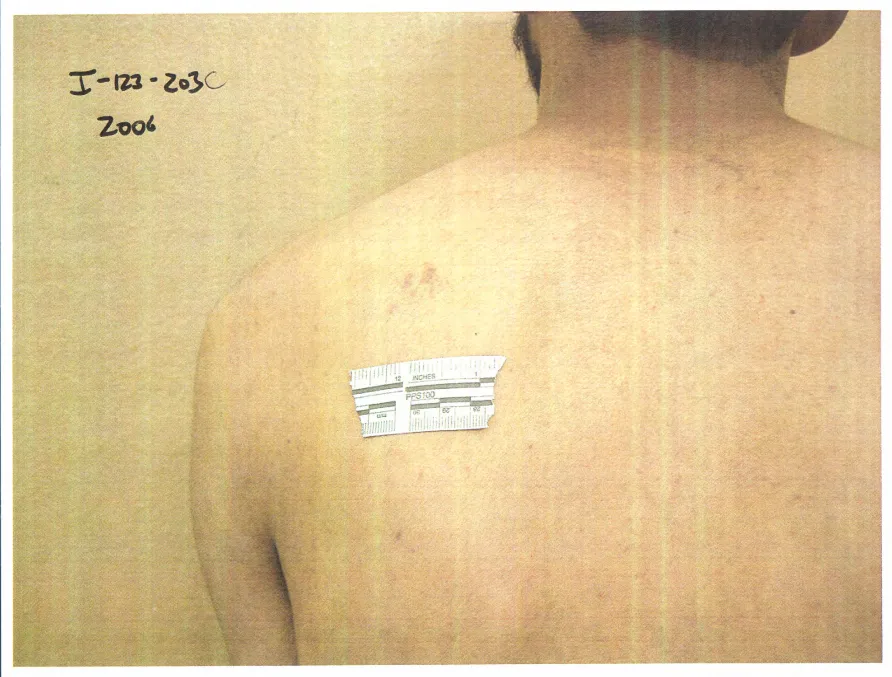 Pentagon releases 200 photos of detainee abuse