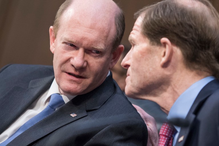 Some Democrats Growing Impatient Over Delays on Iran Sanctions