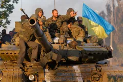 Ukraine cease-fire begins, but US still skeptical