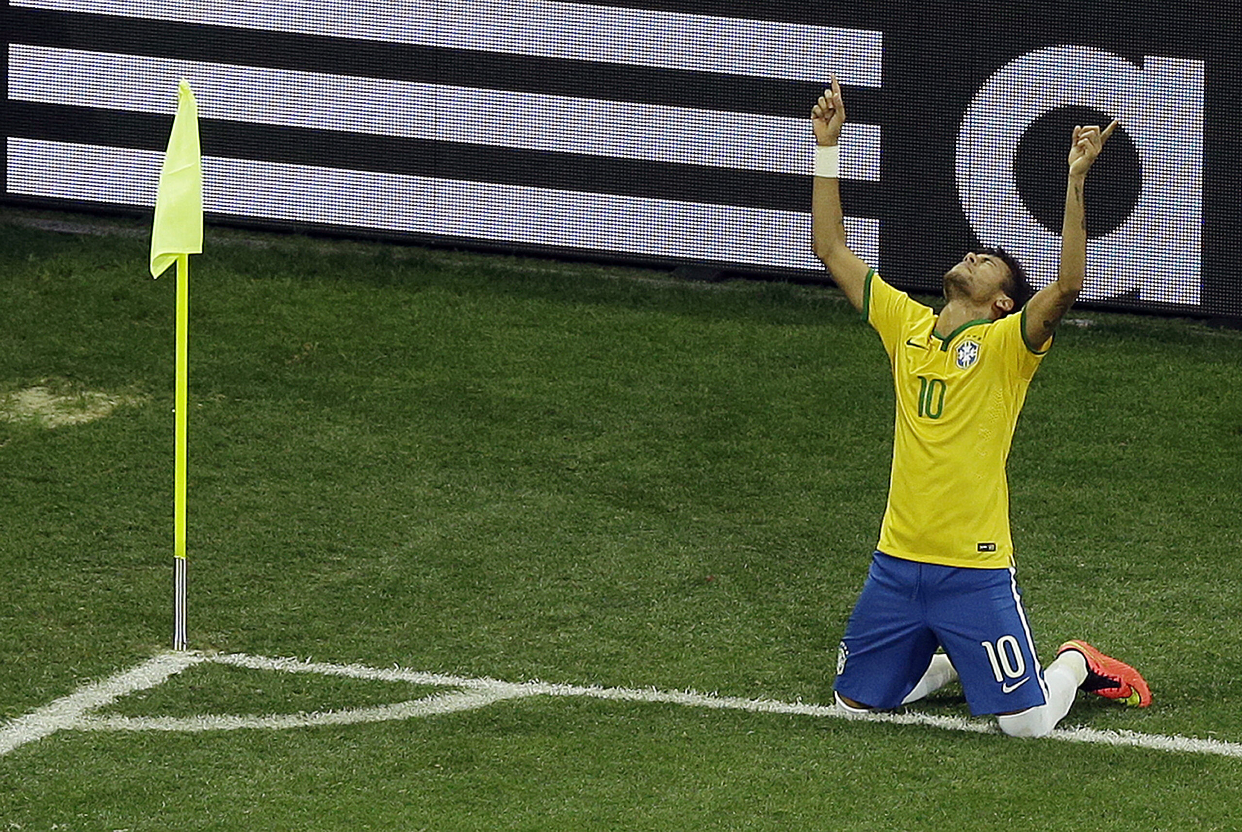 It’s finally here! Brazil World Cup begins