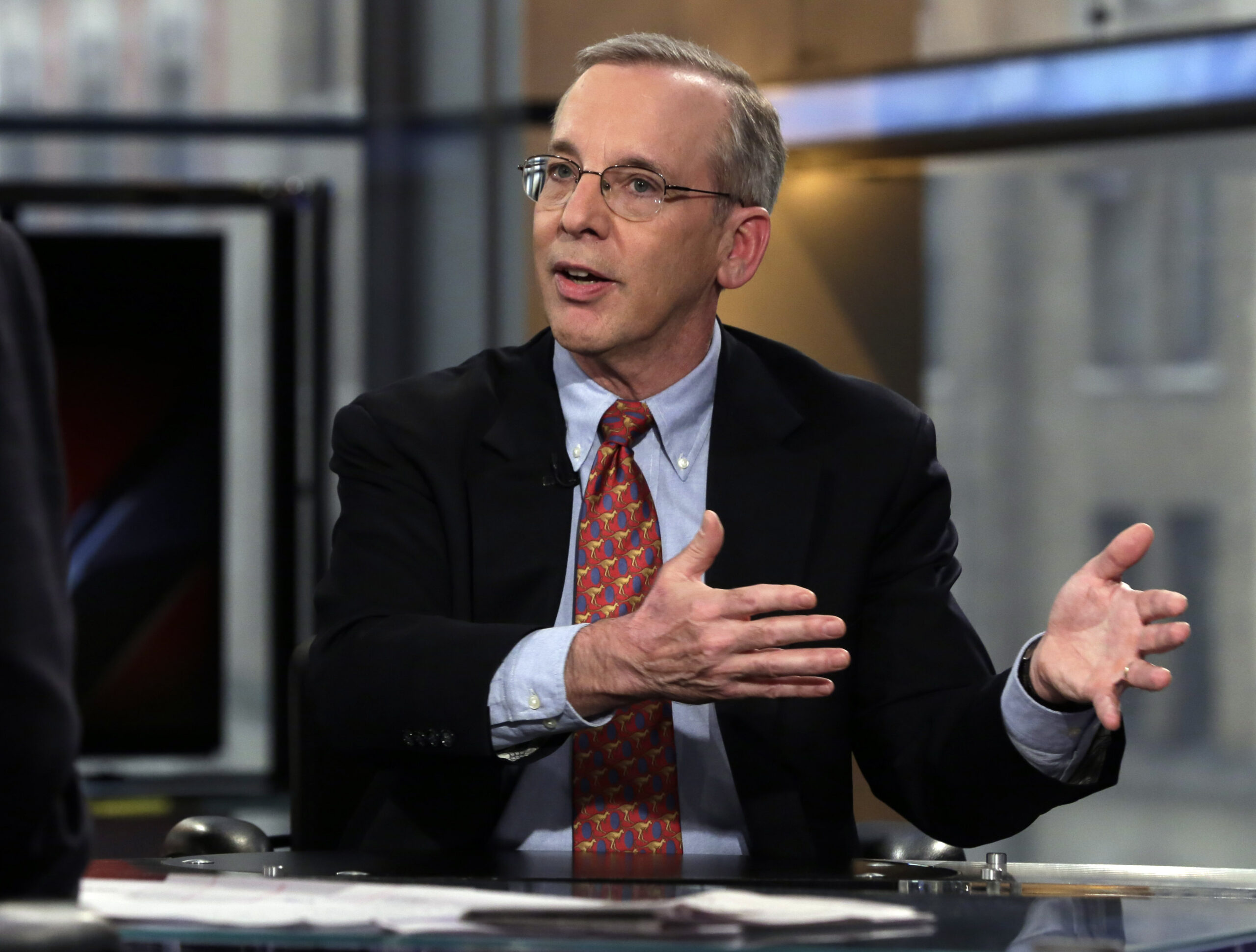 Fed won’t choke off growth before election, official reassures