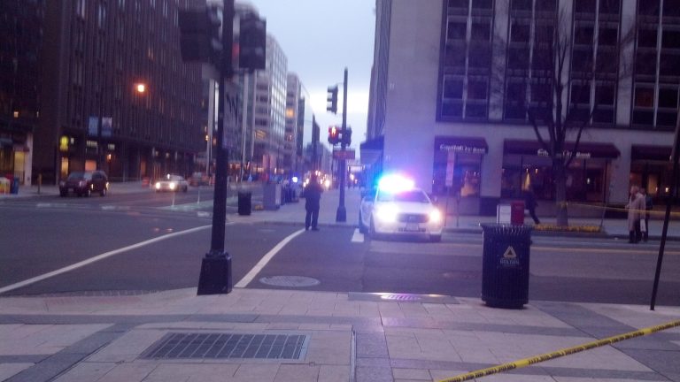 Man fatally shot by Farragut North Metro