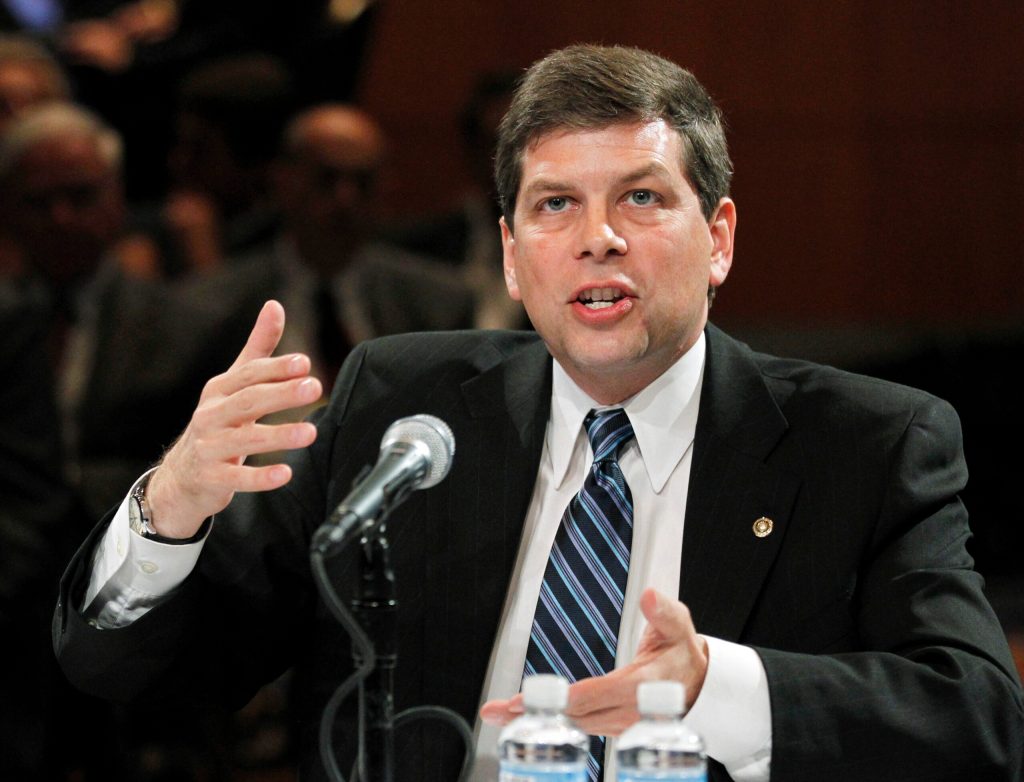 Alaska’s U.S. Senate candidates weigh in on proposed minimum wage hike