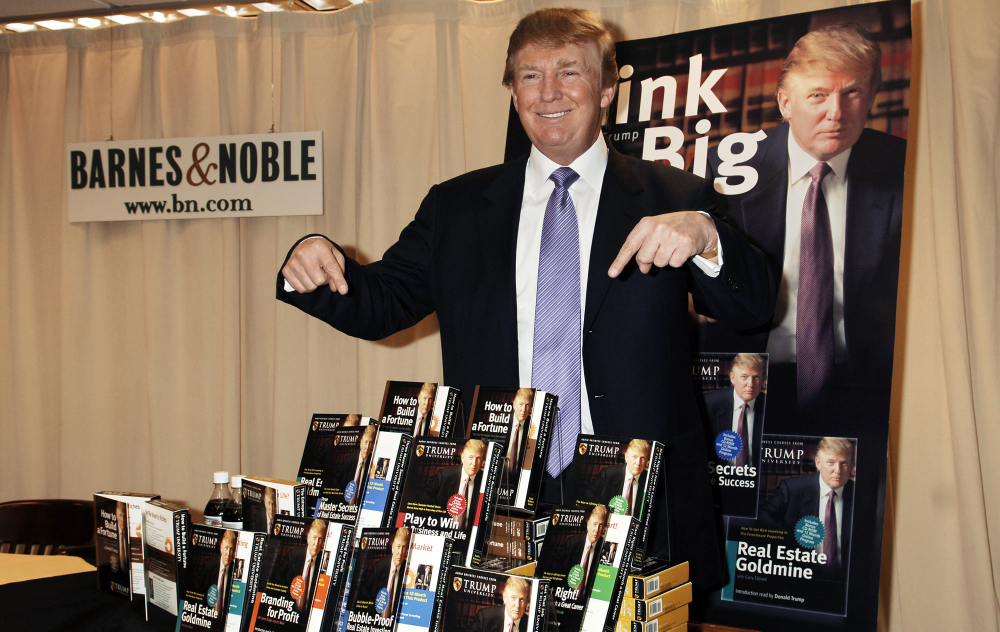 Judge releases Trump University documents after Trump attack