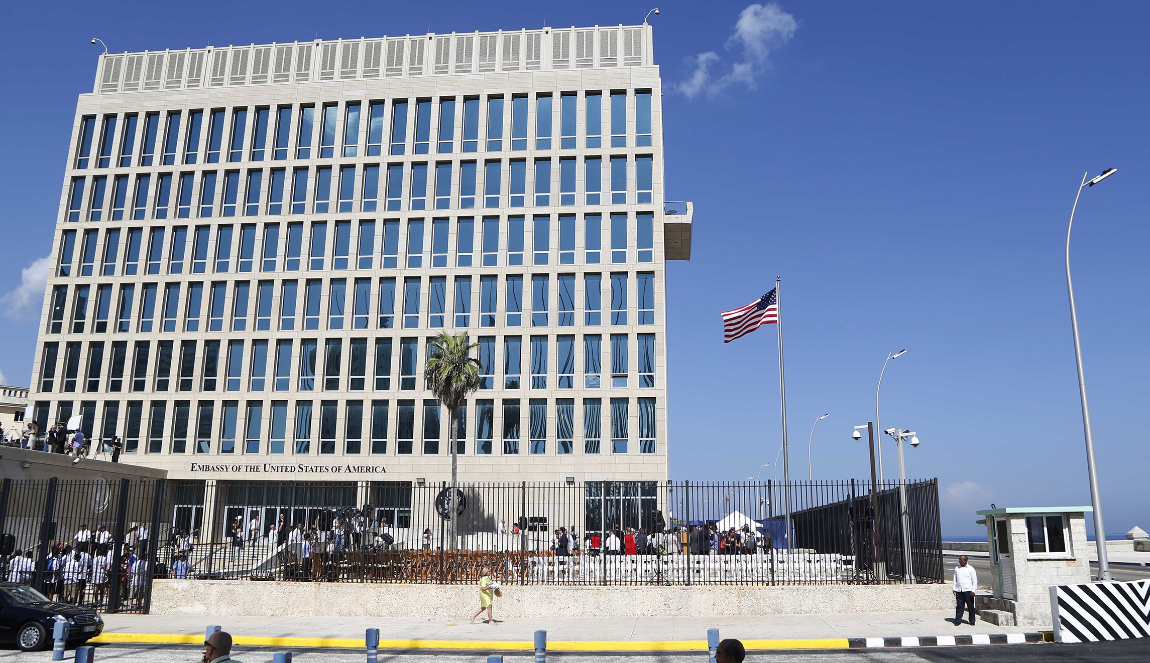 Trump blames Cuba for attacks on US diplomats