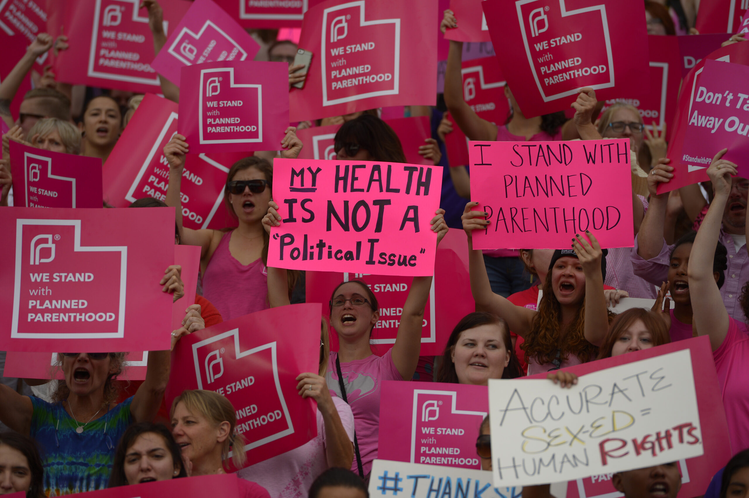 Activists heavily edited Planned Parenthood videos, report charges