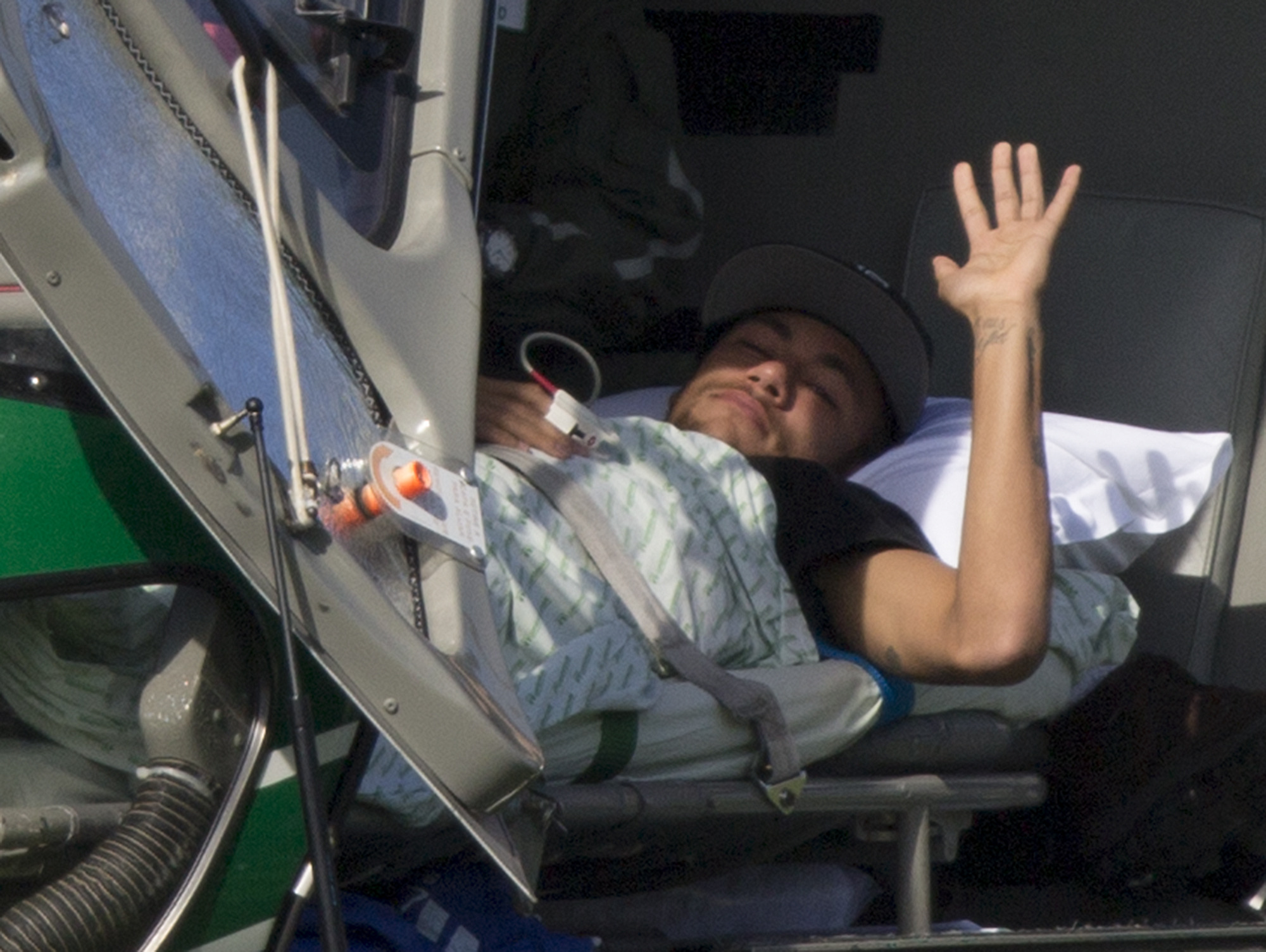 Column: Neymar a victim of the World Cup show