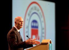 Florida has a new fix to get college students through in 4 years
